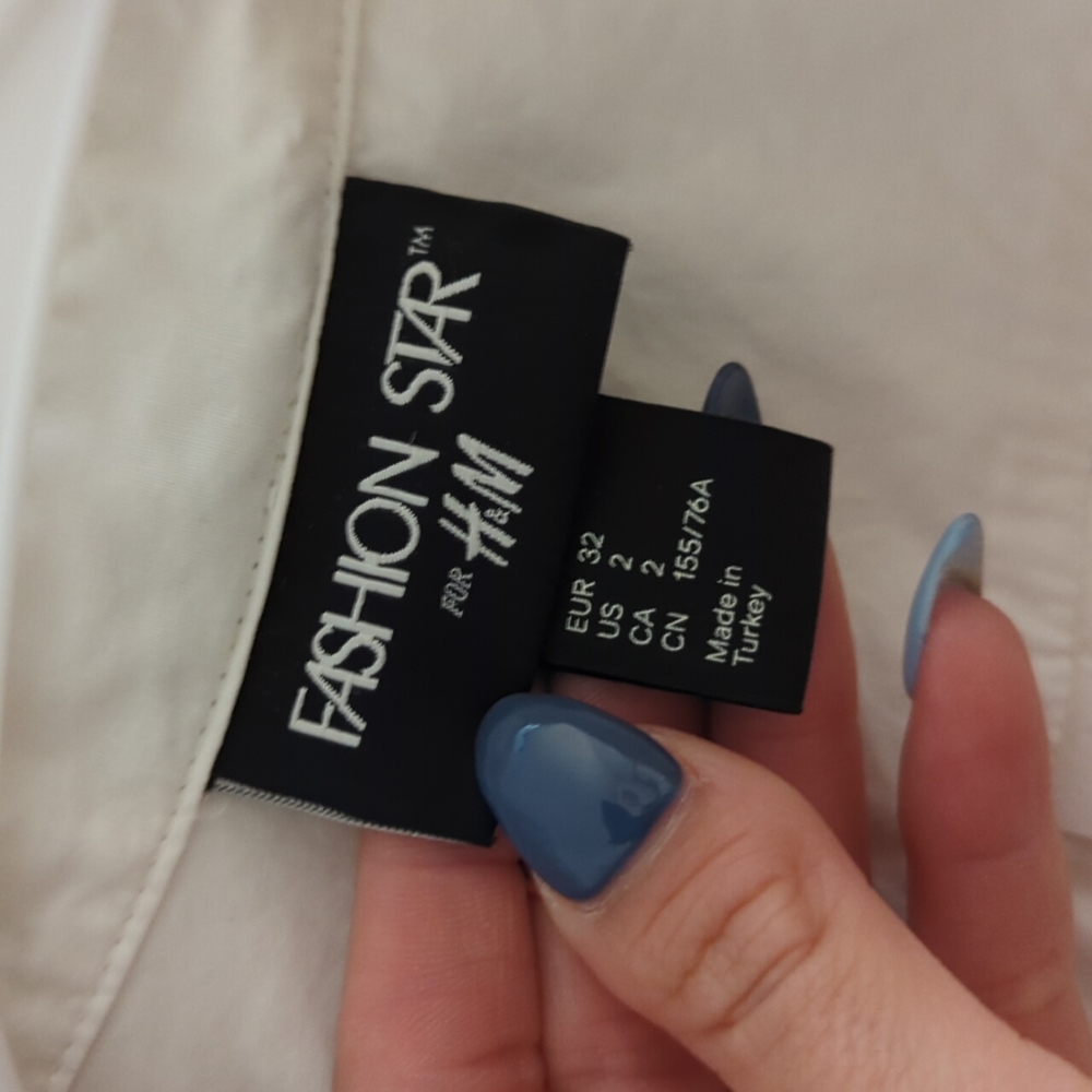 H&M button down - Picture 3 of 3